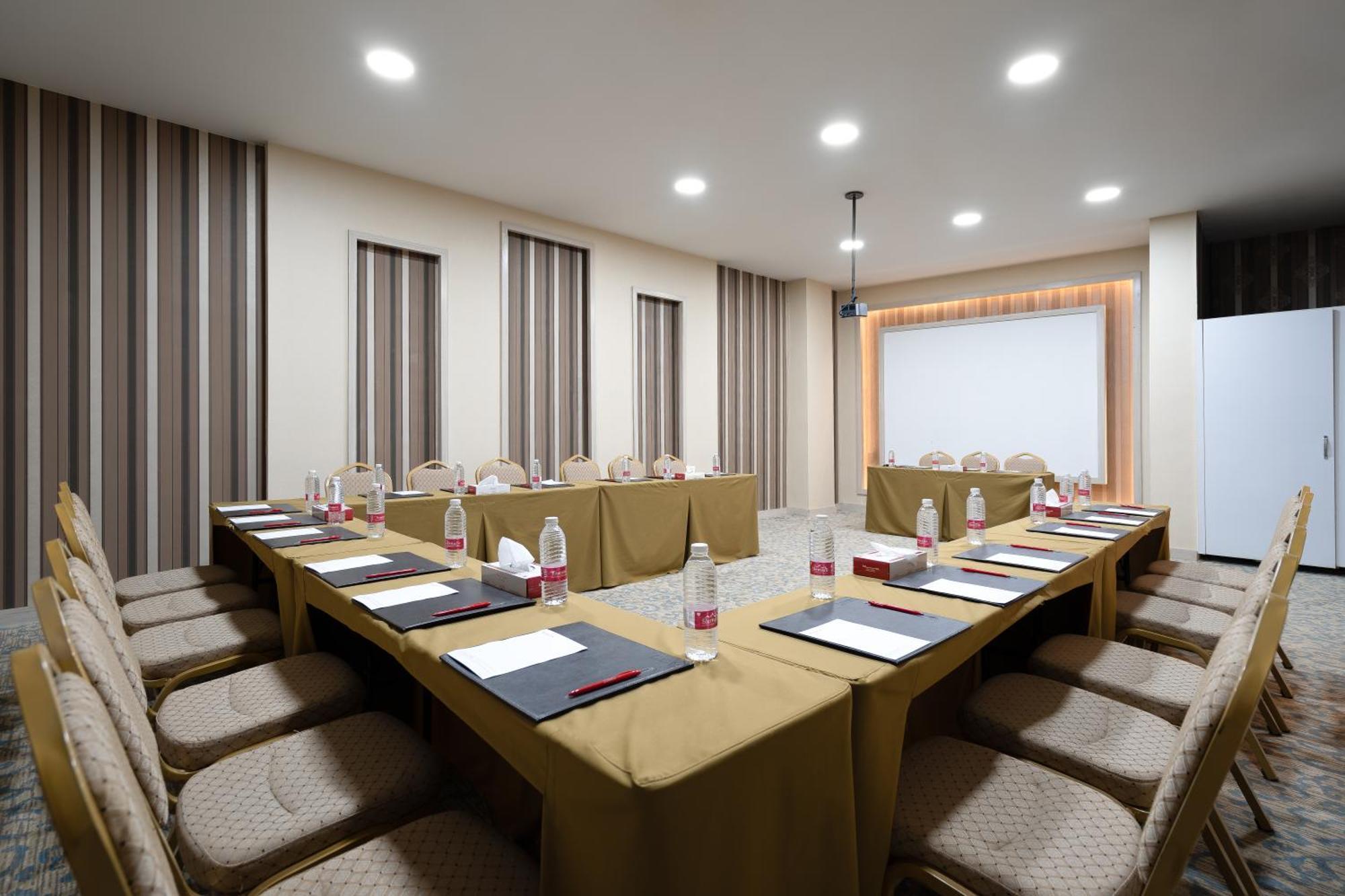 Ramada By Wyndham - Sulaymaniyah Salim Street Hotell Eksteriør bilde