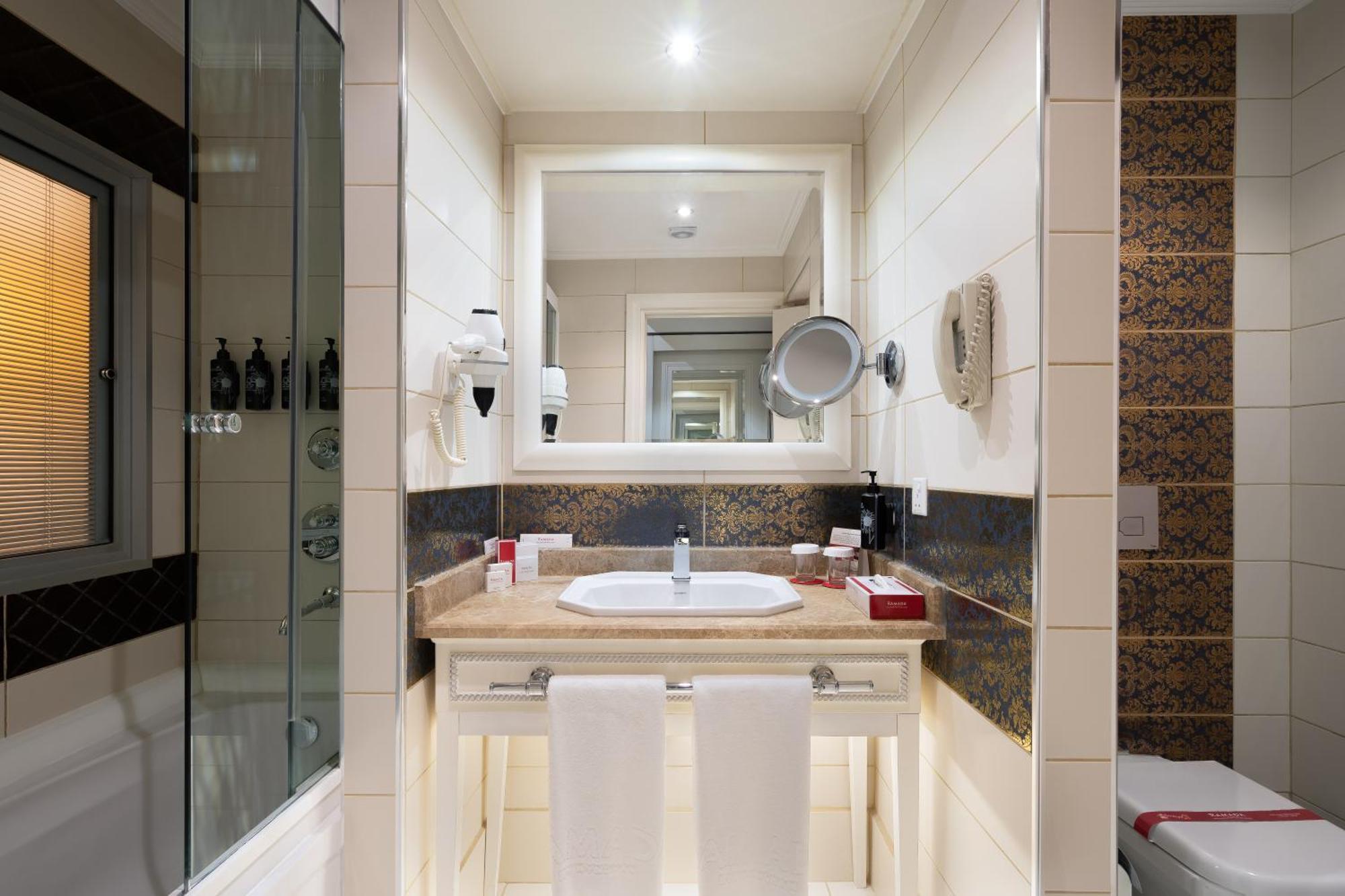 Ramada By Wyndham - Sulaymaniyah Salim Street Hotell Eksteriør bilde