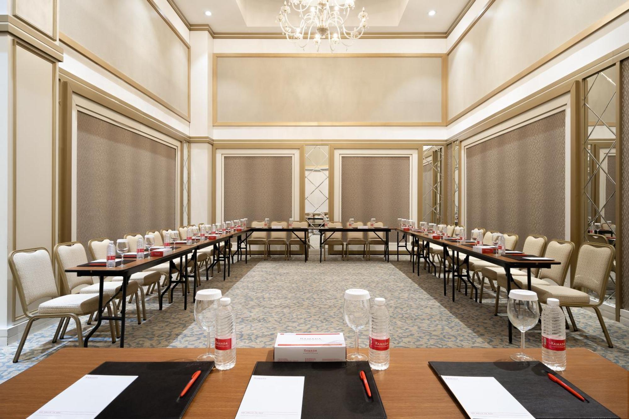 Ramada By Wyndham - Sulaymaniyah Salim Street Hotell Eksteriør bilde